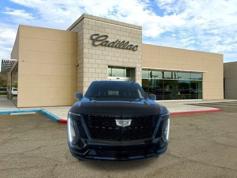 New 2026 Cadillac Escalade Platinum Sport AWD/4WD image 3