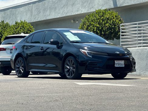 Used 2024 Toyota Corolla SE FWD image 8