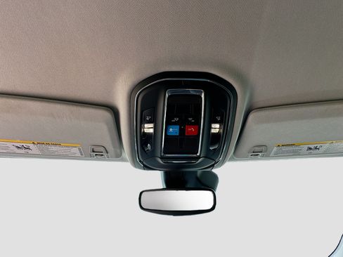 Used 2023 Jeep Grand Cherokee L Laredo RWD image 33