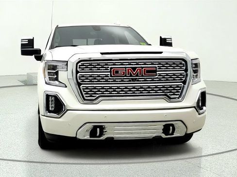Used 2021 GMC Sierra 1500 Denali w/ Technology Package AWD/4WD image 2