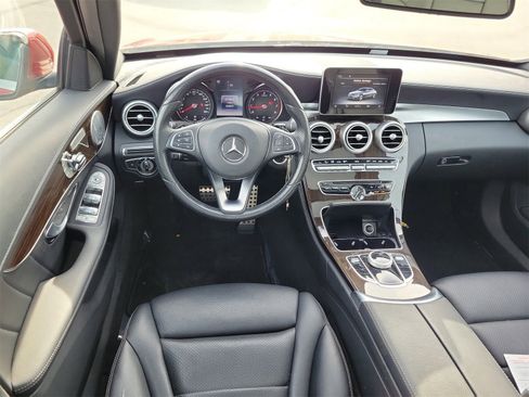 Used 2017 Mercedes-Benz C 300 4MATIC Sedan image 11