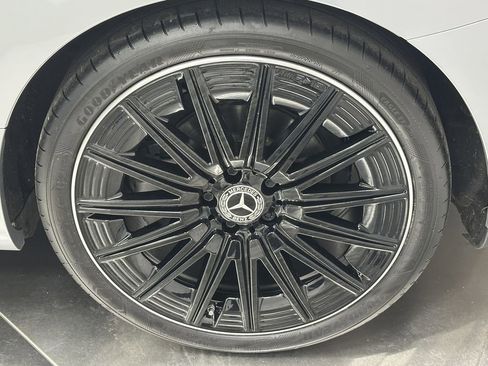 Certified 2024 Mercedes-Benz CLE 300 4MATIC Coupe image 21