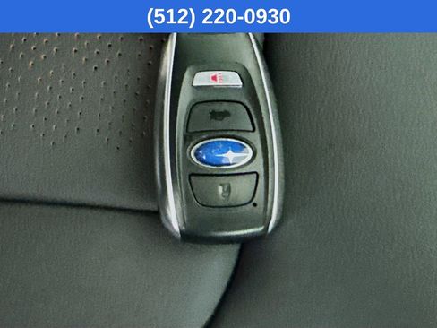 Certified 2025 Subaru Crosstrek 2.5i Limited w/ Crosstrek Mirror Package image 38