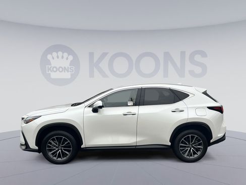 Used 2025 Lexus NX 350h AWD w/ Premium Package image 2