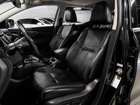 Used 2019 Nissan Rogue Sport SL w/ Premium Package image 36