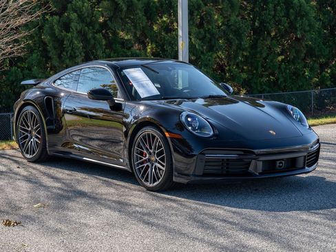 Certified 2023 Porsche 911 Turbo image 9