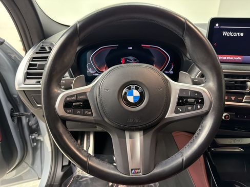 Used 2023 BMW X4 xDrive30i w/ M Sport Package AWD/4WD image 11
