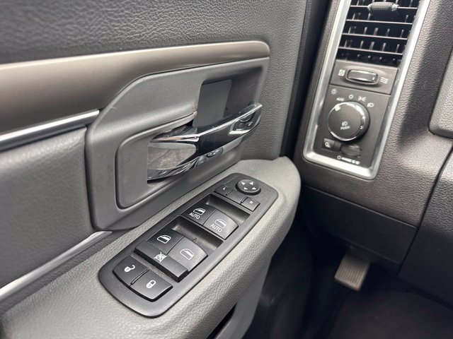 Used 2018 RAM 1500 Big Horn AWD/4WD image 41