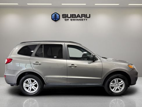 Used 2011 Hyundai Santa Fe GLS FWD image 6