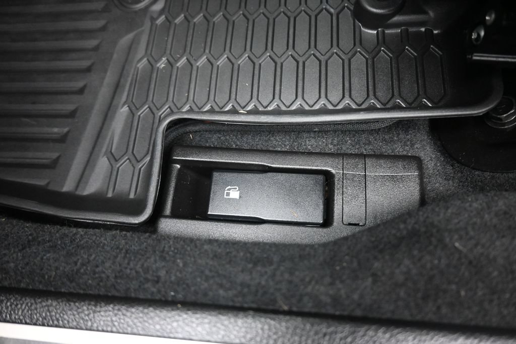 Used 2021 Subaru WRX STI AWD/4WD image 13