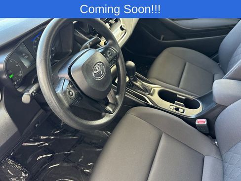Used 2023 Toyota Corolla LE w/ Carpet Mat Package (TMS) image 10