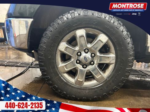 Used 2014 Ford F150 XLT w/ XLT Chrome Package image 31