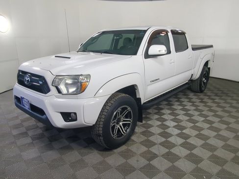Used 2013 Toyota Tacoma 4x4 Double Cab image 9