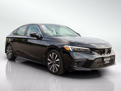 Used 2023 Honda Civic EX-L image 7