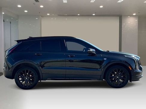 Used 2023 Cadillac XT4 Sport w/ LPO, Onyx Lite Package AWD/4WD image 5