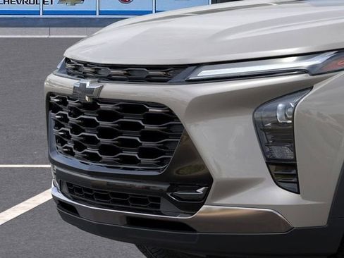 New 2026 Chevrolet Trax ACTIV w/ Sunroof Package FWD image 13