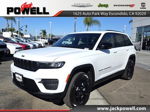 New 2025 Jeep Grand Cherokee Altitude image 1