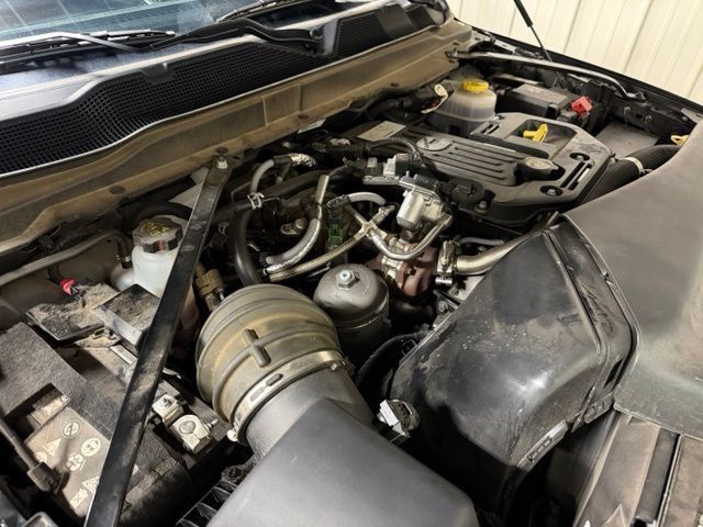 Used 2025 RAM 3500 Big Horn AWD/4WD image 41