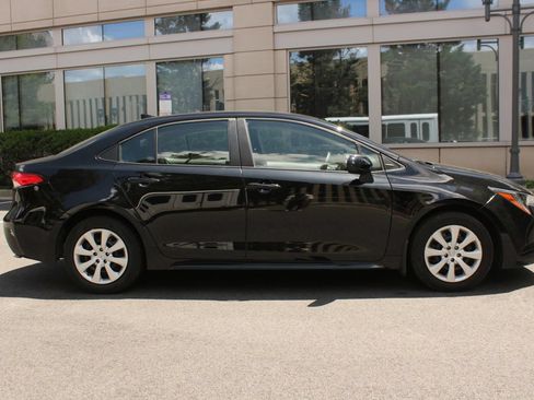 Used 2024 Toyota Corolla LE FWD image 6