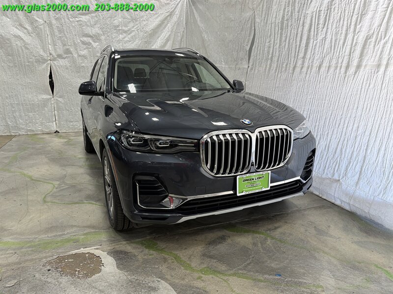 Used 2022 BMW X7 xDrive40i w/ Premium Package AWD/4WD image 38