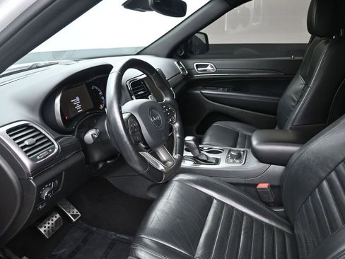 Used 2020 Jeep Grand Cherokee Limited X image 11