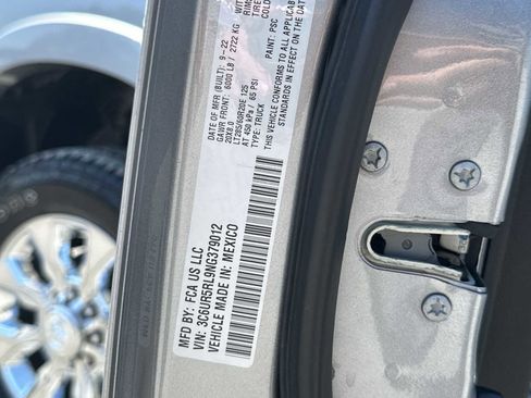 Used 2022 RAM 2500 Limited w/ Towing Technology Group image 29