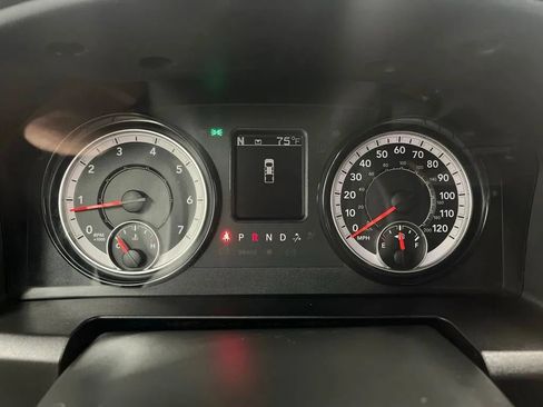 Used 2021 RAM 1500 Warlock AWD/4WD image 23