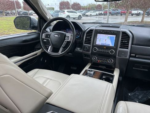 Used 2020 Ford Expedition Platinum image 9