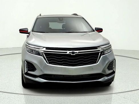 Used 2023 Chevrolet Equinox Premier FWD image 2