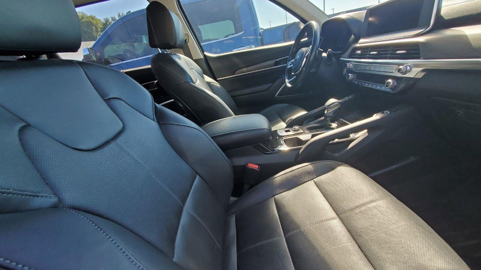 Used 2021 Kia Telluride EX FWD image 4