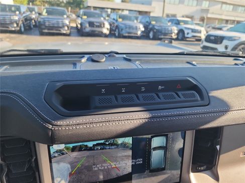 New 2026 Ford Bronco Outer Banks w/ Sasquatch Package image 32