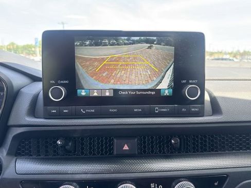 Certified 2024 Honda CR-V EX image 17