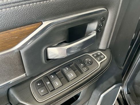 Used 2023 RAM 3500 Laramie AWD/4WD image 18