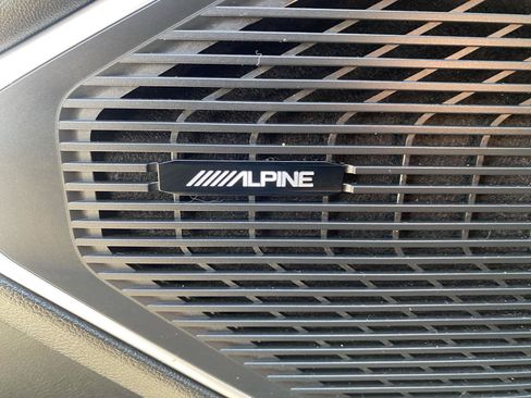 Used 2024 Jeep Wagoneer Series II AWD/4WD image 21