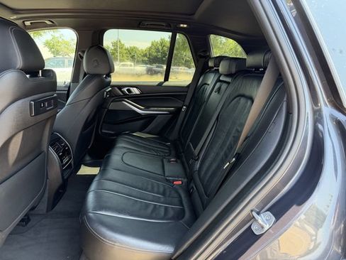 Used 2019 BMW X5 xDrive40i w/ Convenience Package AWD/4WD image 28