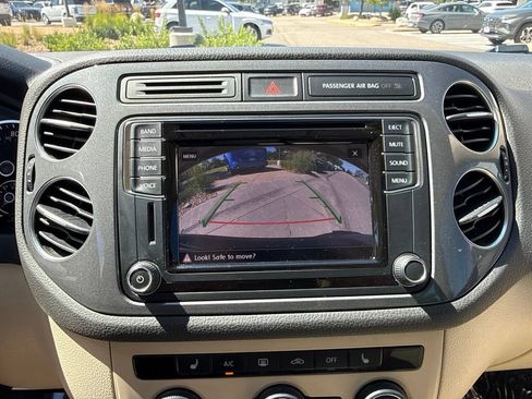 Used 2017 Volkswagen Tiguan Wolfsburg Edition AWD/4WD image 20
