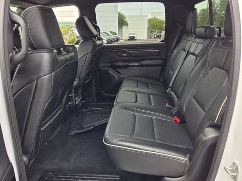 Used 2023 RAM 1500 Limited AWD/4WD image 11