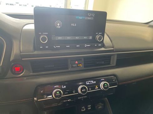 Certified 2025 Honda Pilot Sport image 11