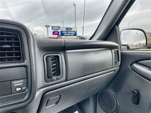 Used 2004 Chevrolet Silverado 1500 4x4 Regular Cab image 24