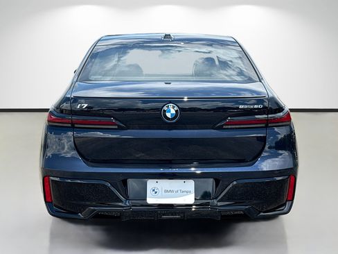 New 2026 BMW i7 eDrive50 w/ Executive Package RWD image 4