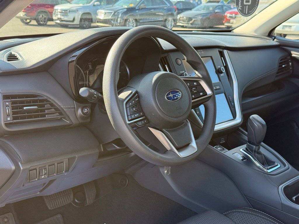 Used 2025 Subaru Outback AWD/4WD image 26