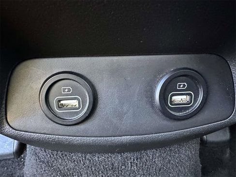 Used 2022 Hyundai Santa Fe SEL w/ Convenience Package image 16