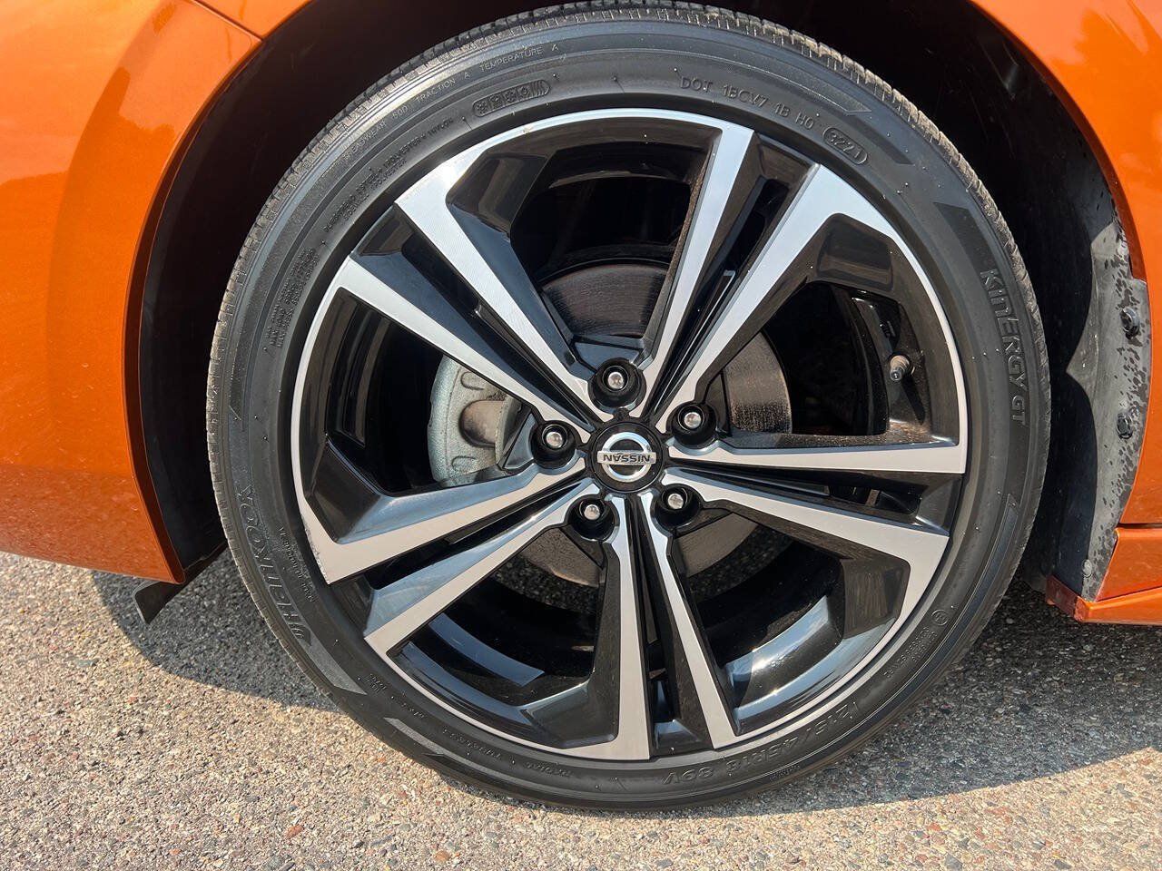 Used 2022 Nissan Sentra SR FWD image 18