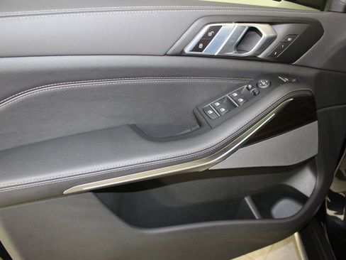 New 2026 BMW X5 sDrive40i w/ Premium Package image 12