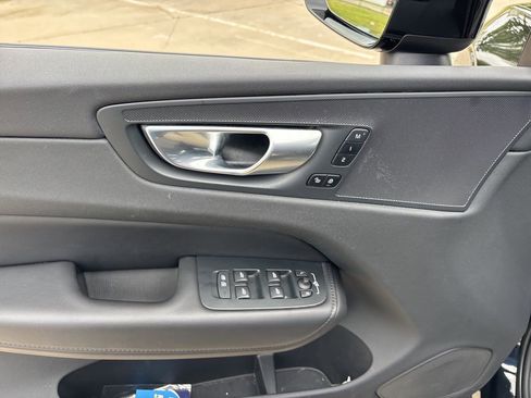 Used 2024 Volvo XC60 B5 Plus w/ Protection Package Premier image 16