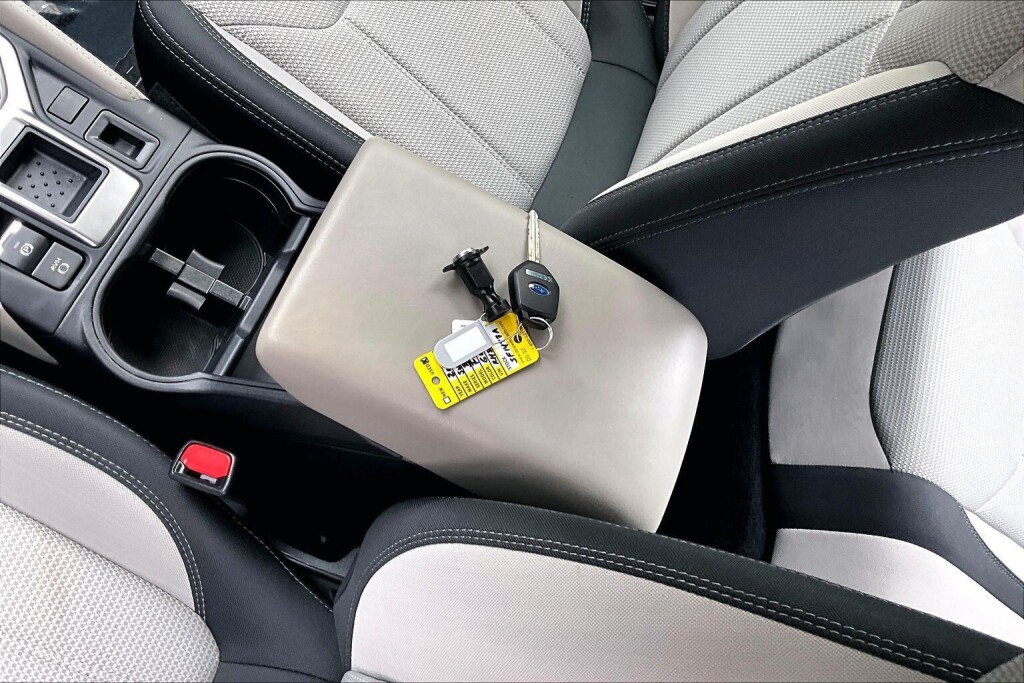 Certified 2024 Subaru Forester AWD/4WD image 17