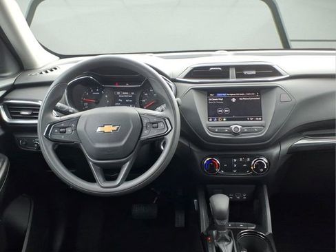 Used 2023 Chevrolet TrailBlazer LT image 10