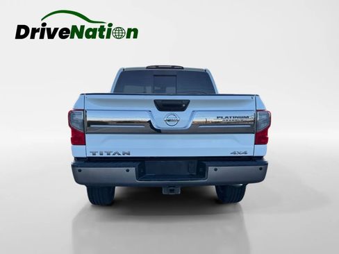 Used 2017 Nissan Titan Platinum Reserve image 6