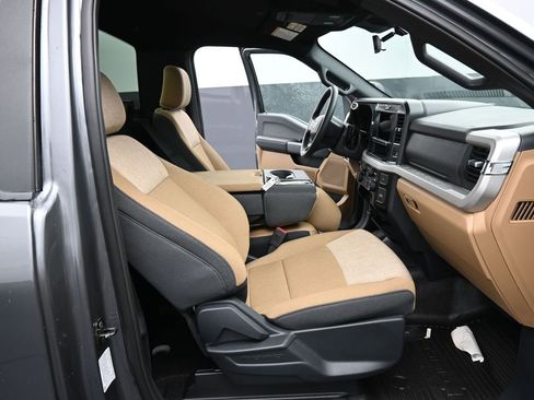 New 2025 Ford F350 XLT image 13