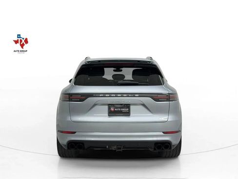 Used 2020 Porsche Cayenne Turbo AWD/4WD image 8